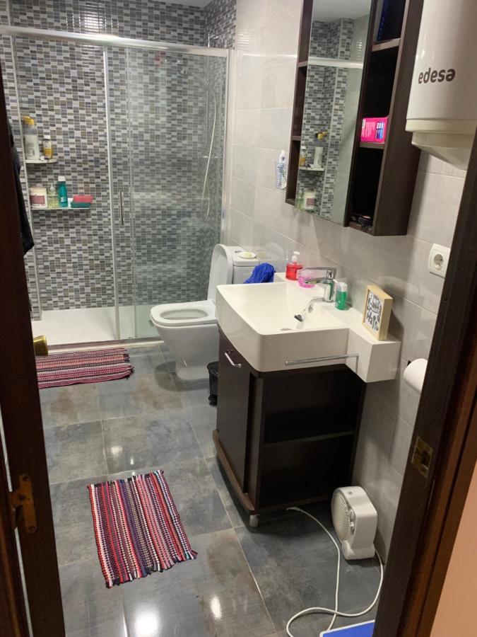 Habitacion Con Cama Individual, Piso Compartido En Avenida Blasco Ibanez Valencia Kültér fotó