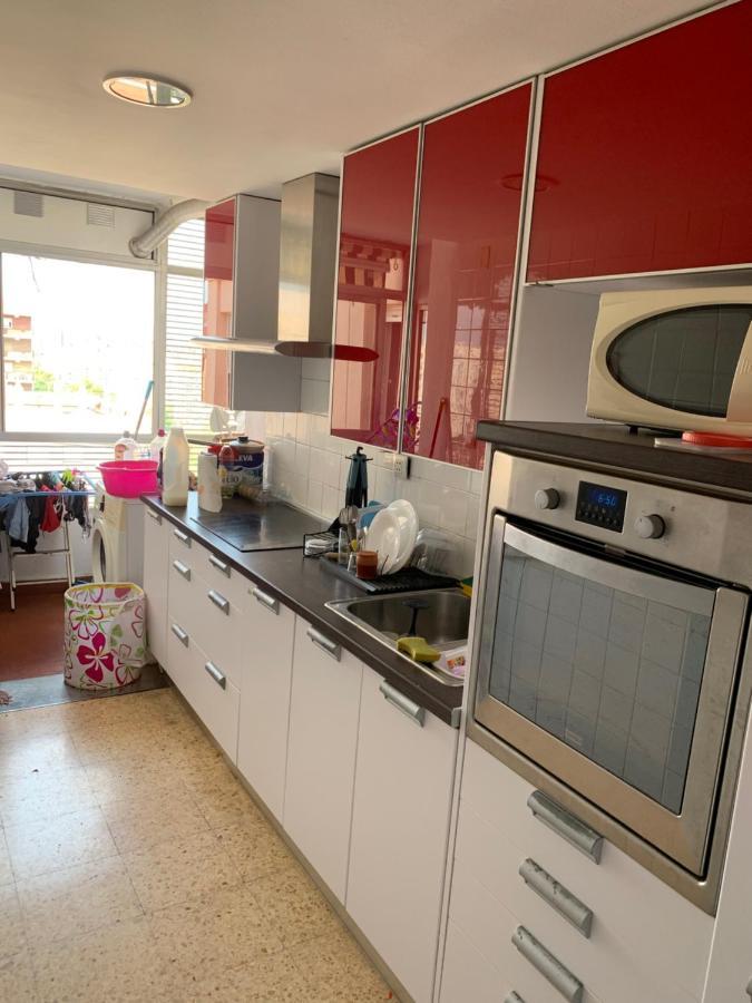 Habitacion Con Cama Individual, Piso Compartido En Avenida Blasco Ibanez Valencia Kültér fotó