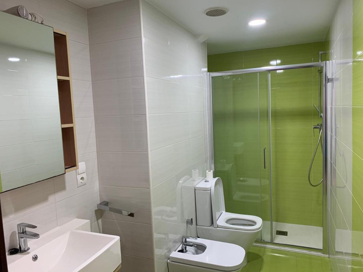 Habitacion Con Cama Individual, Piso Compartido En Avenida Blasco Ibanez Valencia Kültér fotó