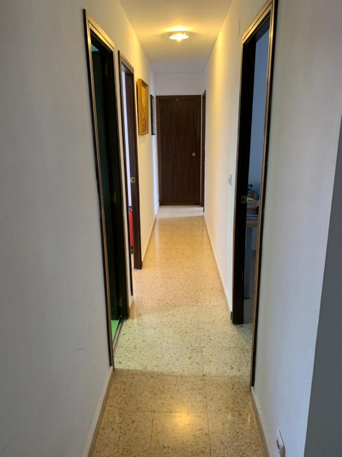 Habitacion Con Cama Individual, Piso Compartido En Avenida Blasco Ibanez Valencia Kültér fotó